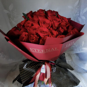 100 roses bouquet red