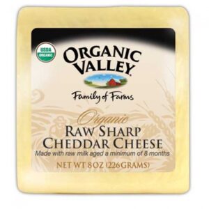 Organic Valley Sharp Cheddar Cheese 8 oz