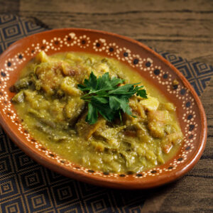 Chicharron en Salsa Verde (1 pint)