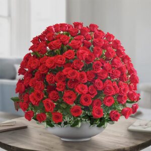 100 Roses Grand Arrangement — Cabo Delivery flowers in Cabo San Lucas