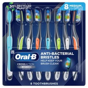 Oral-B Toothbrushes 8 Pieces