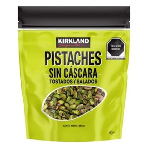 Kirkland Signature Shelled Pistachios Roasted & Salted 680 g