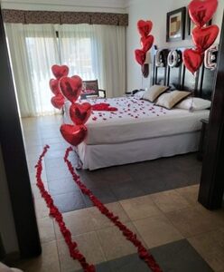 LOVE Letters & Twelve Heart Balloons — Cabo Delivery balloons in Cabo San Lucas